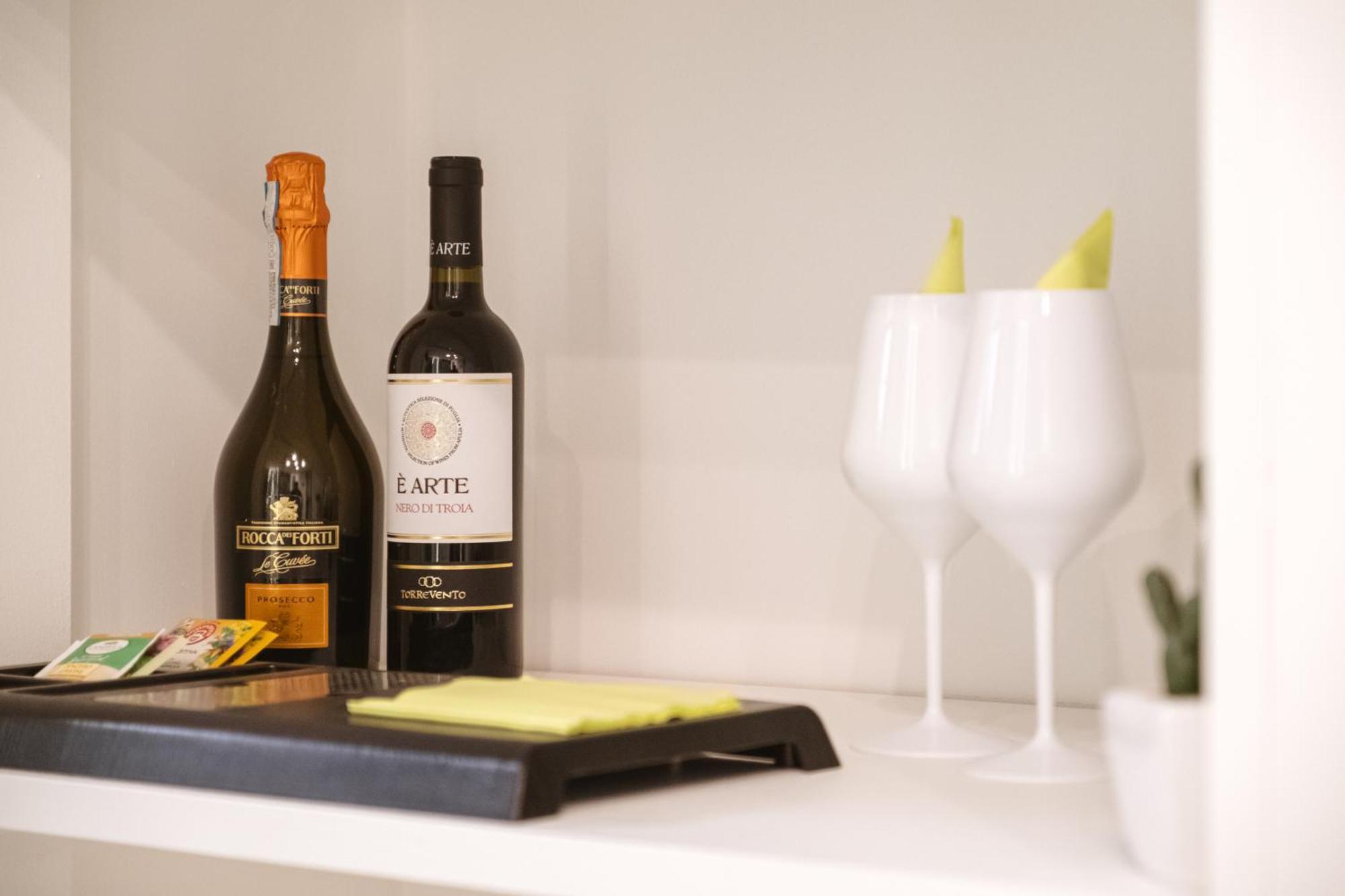 Albergo Diffuso Dimora Rossi Charme B&B Тури Экстерьер фото